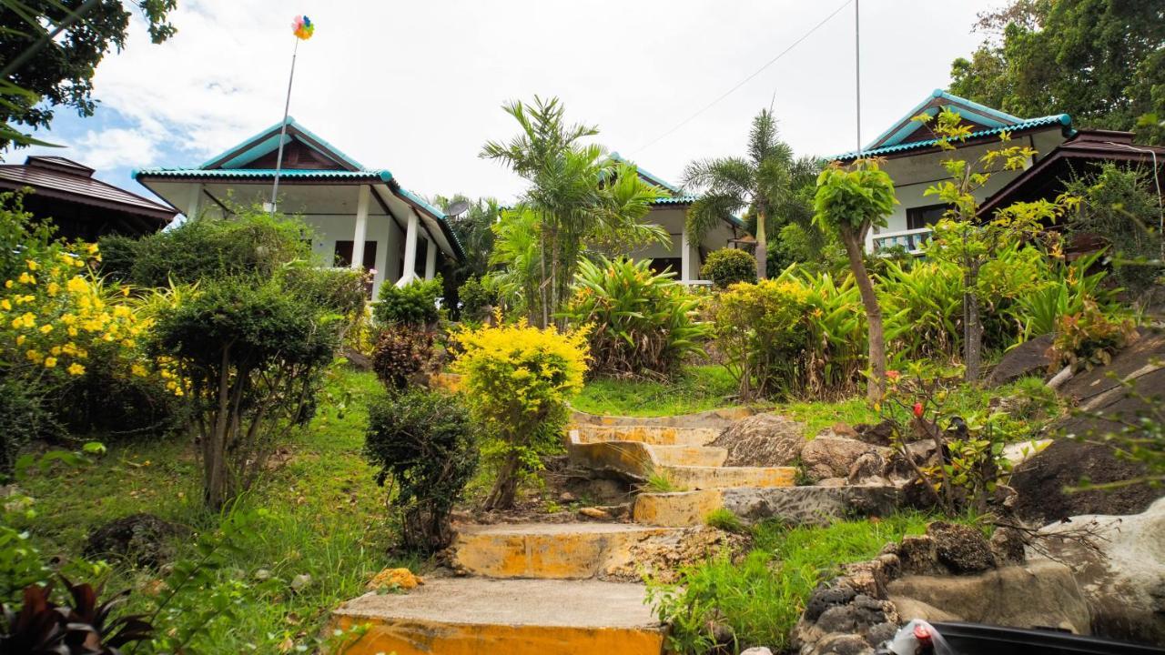 Dragon Hut Resort Haad Yao Exterior foto