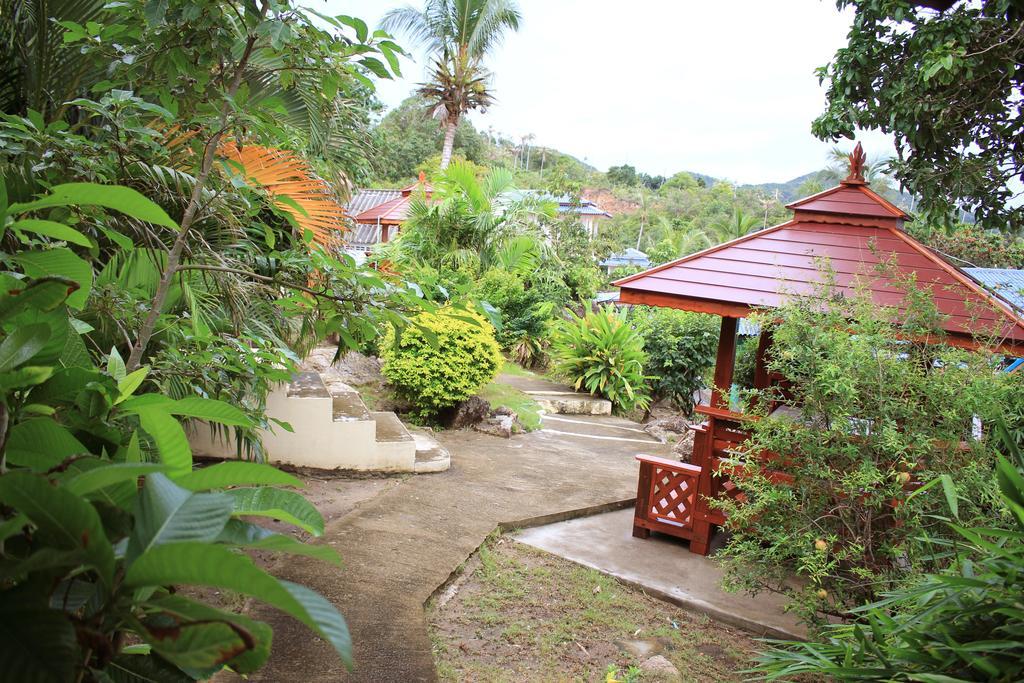 Dragon Hut Resort Haad Yao Exterior foto